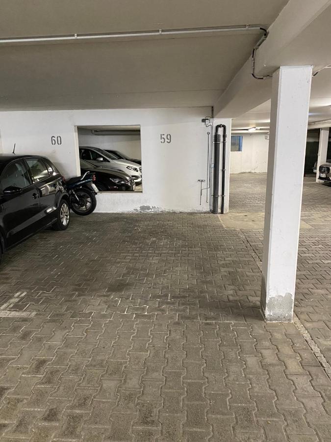 3 Zimmer Apartment In S-Bahn Naehe, 76 Qm, Max 5 Pers, 30Qm Dachterasse, Garage, Internet 1000 Mbit Gaertringen Екстер'єр фото