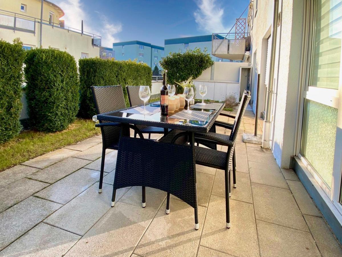 3 Zimmer Apartment In S-Bahn Naehe, 76 Qm, Max 5 Pers, 30Qm Dachterasse, Garage, Internet 1000 Mbit Gaertringen Екстер'єр фото